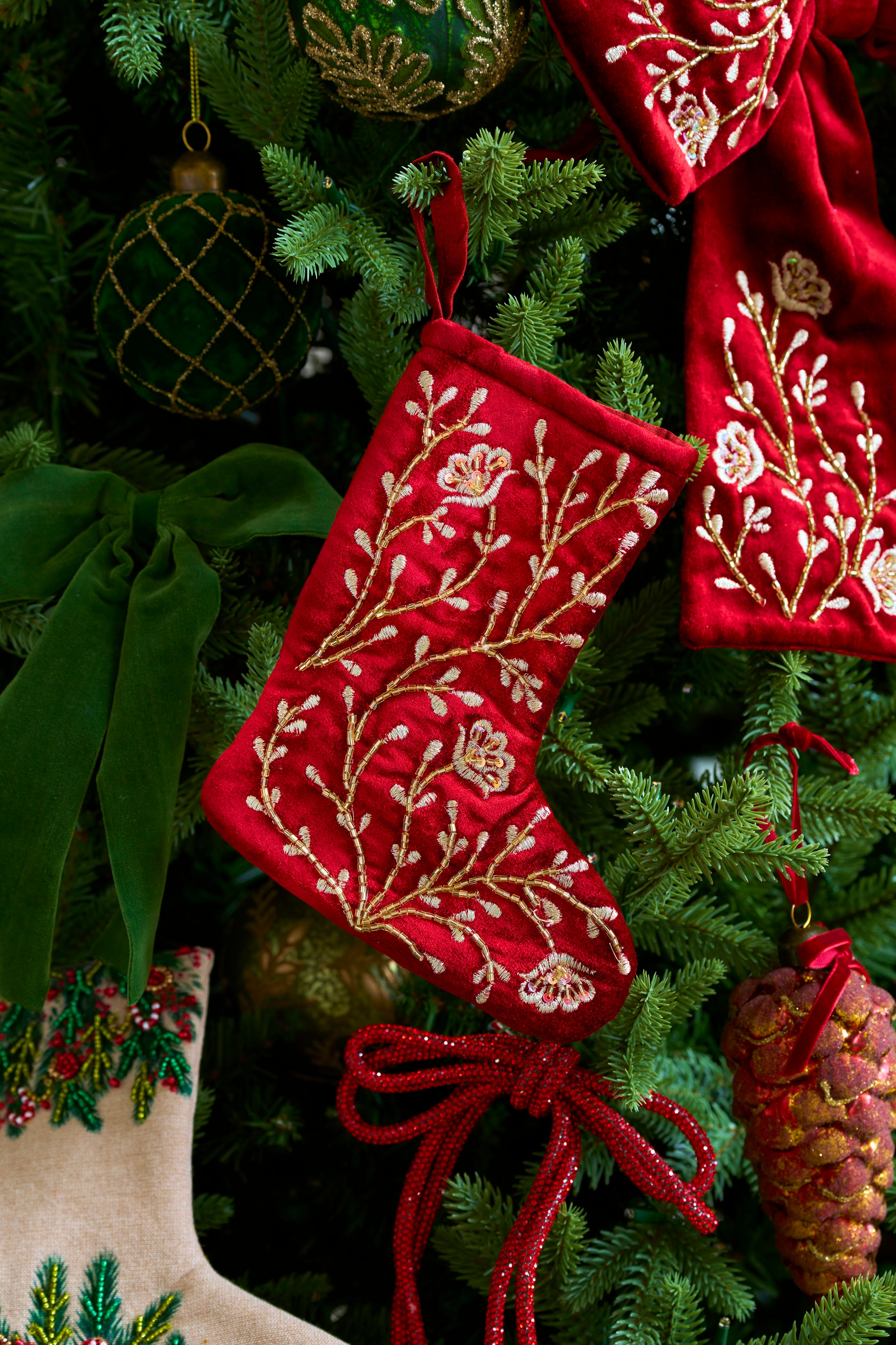 SHISHI ベルベット刺繍クリスマスソックスM – Blooming Home