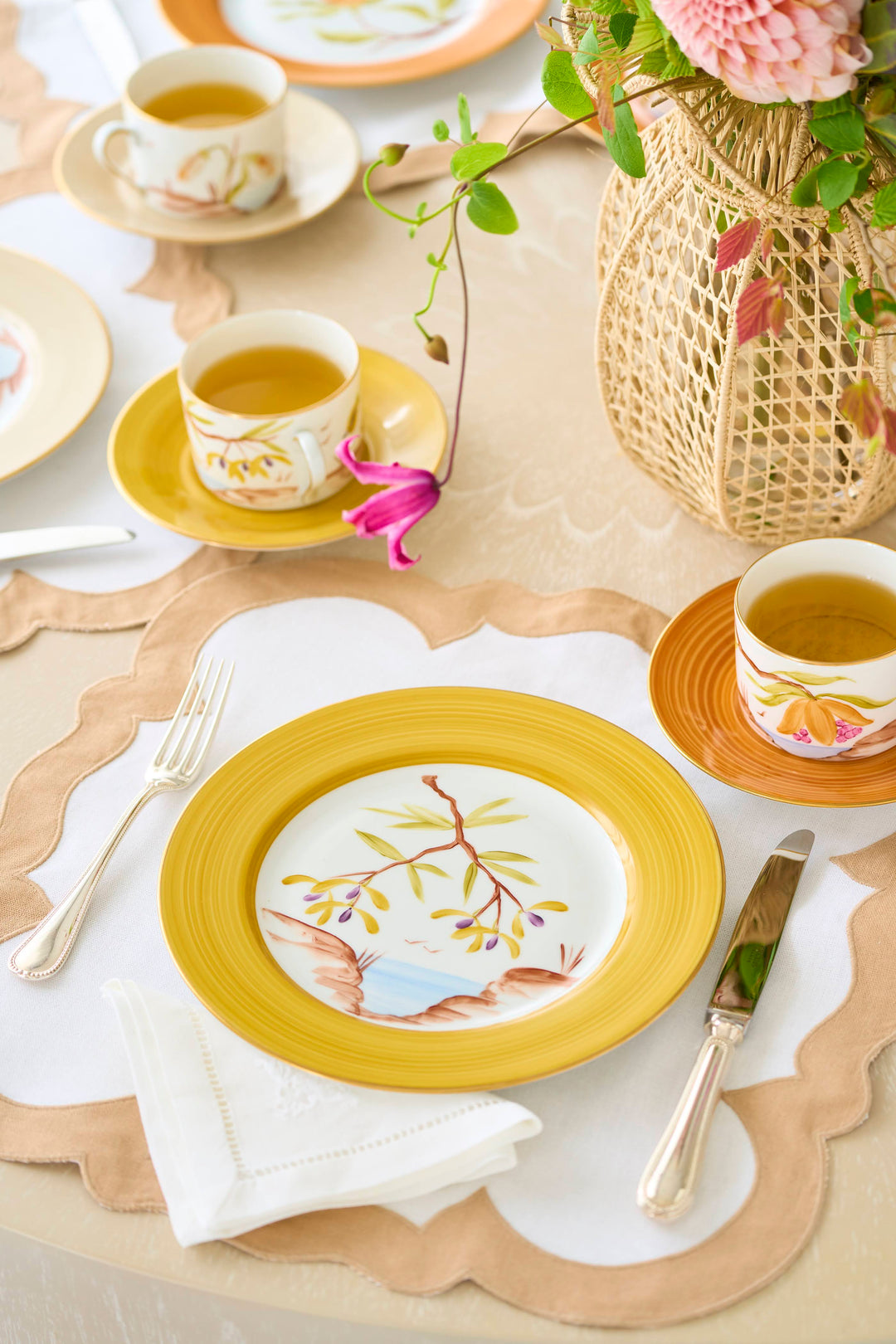 Tableware - 陶磁器 – Blooming Home