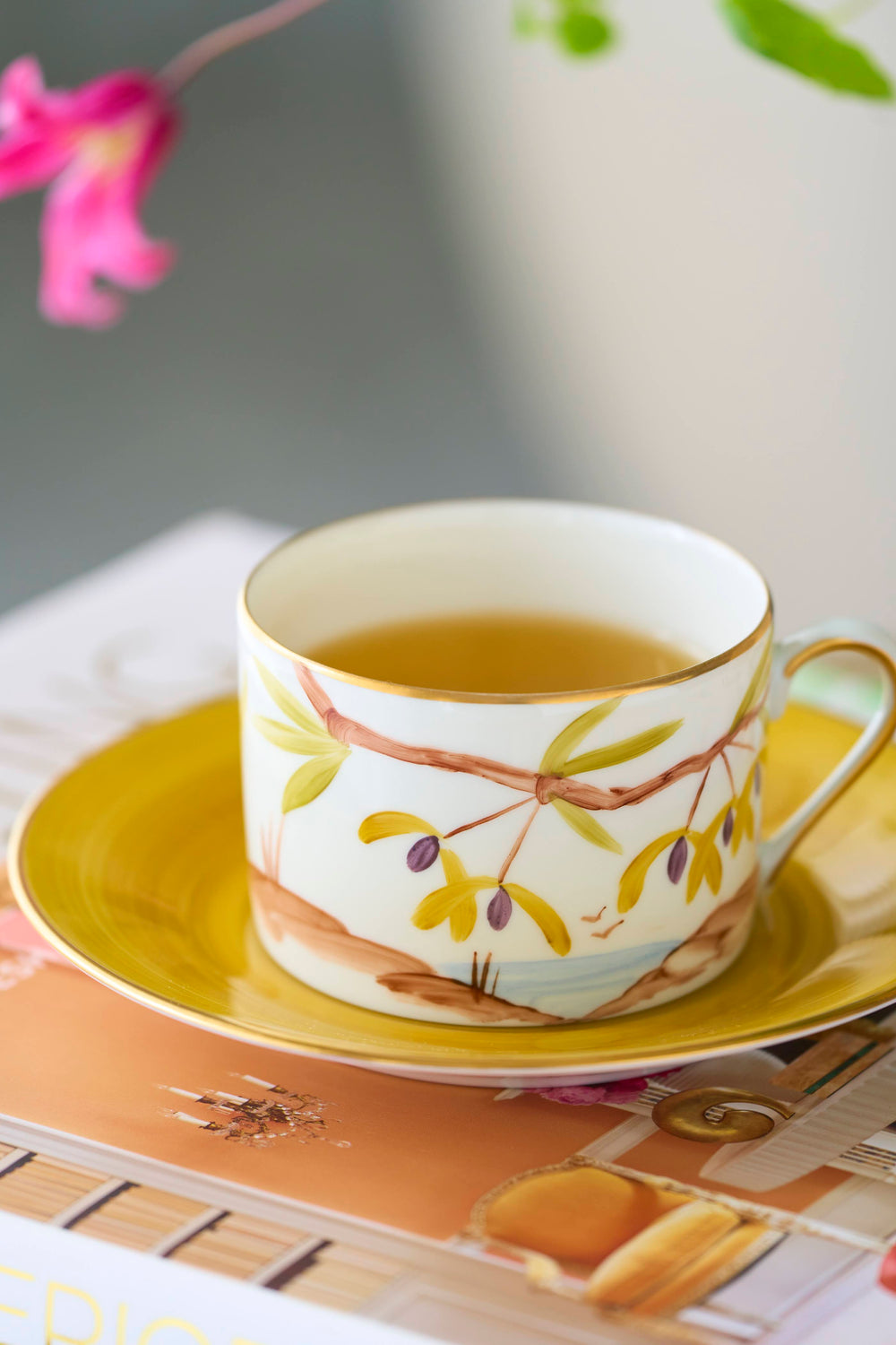 Marie Daage – Blooming Home