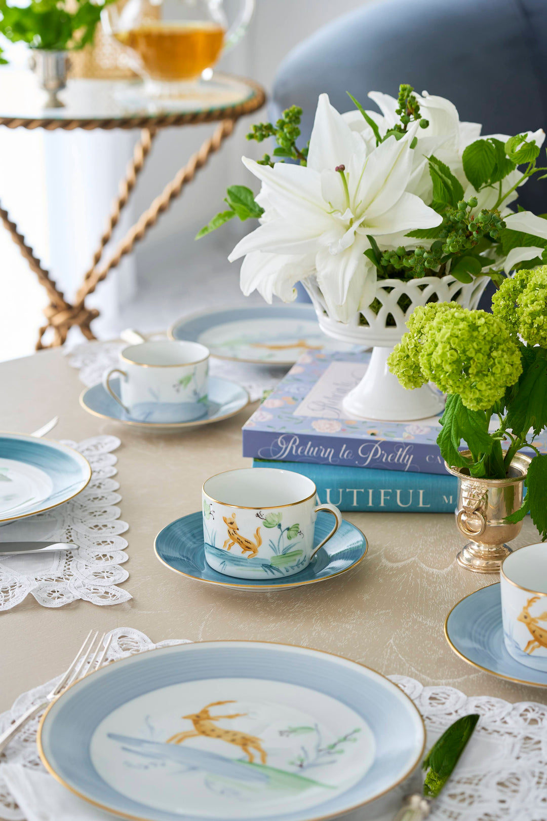 Marie Daage – Blooming Home