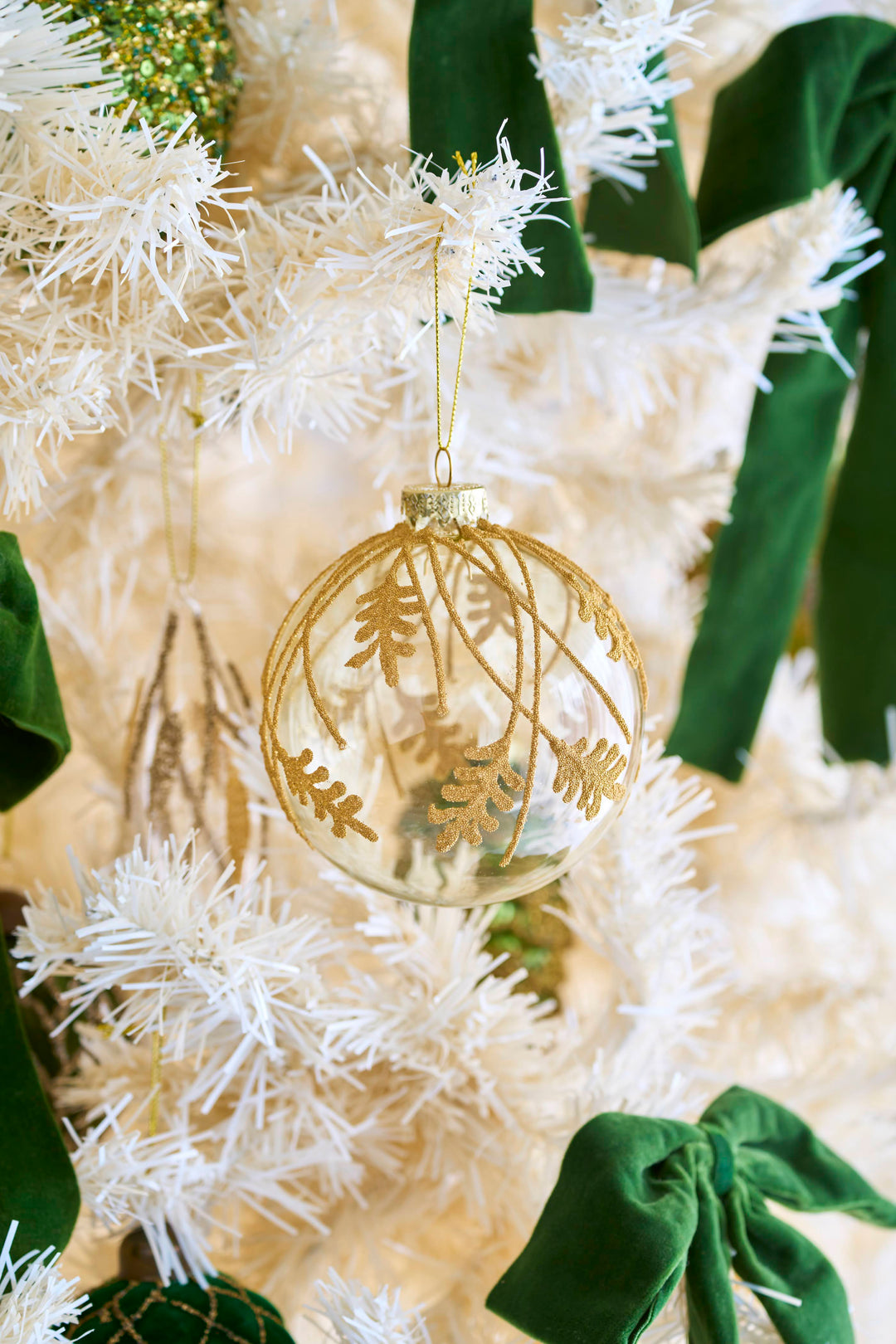 新品 クリスマスデコレーション フロストオーナメント　ゴールド/シルバー　2個 新品 クリスマスデコレーション フロストオーナメント ゴールド